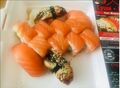sushi-land-pr-kt-pravdy-62-kiev_5daaebc087c63.jpg