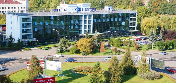 Стандартный одноместный номер в отеле «Ужгород» в Ужгороде. Бронировать по акции