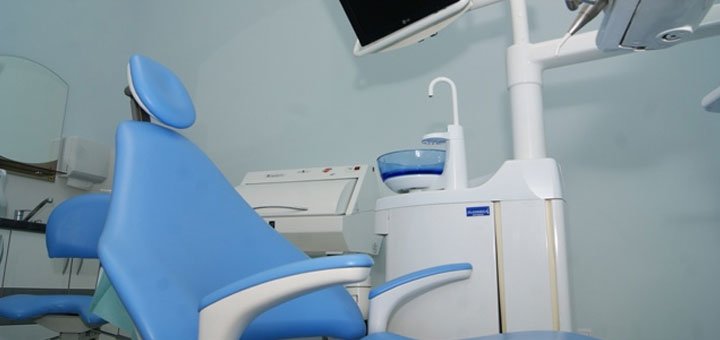 Стоматологическая клиника «ДенталМ» в Одессе. Записаться на прием к стоматологу со скидкой. Акции в стоматологиях Одессы.
