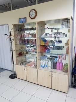 Косметика в салоні краси «Жіттєдайна квітка» в Києві. Записуйтеся до косметолога по знижці.