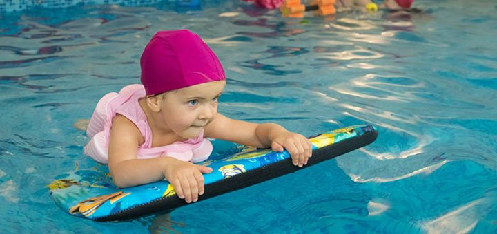 Discount for aqua aerobics in the pool &quot;persha school of plavannya&quot;