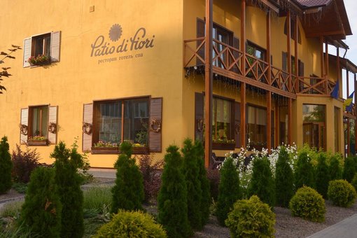 Discounts for holidays at Patio di fiori hotel in Lutsk