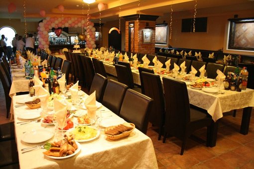 Ungvar Restaurant