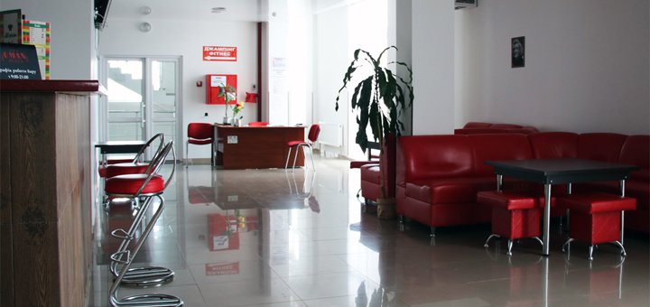 Кафе в готельно-розважальному комплексі UmanPlaza в Умані. Відпочивайте по акції.