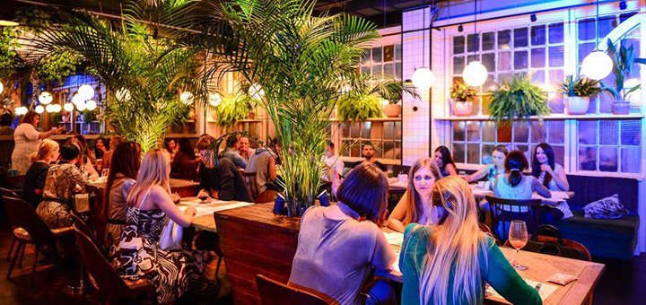 Ресторан «Cafe L`etage» в центре Киева