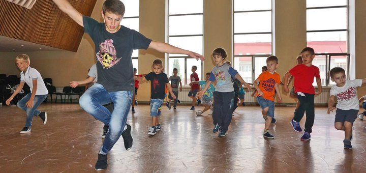 Занятия в школе танцев «Pasadena». Записывайтесь по акции