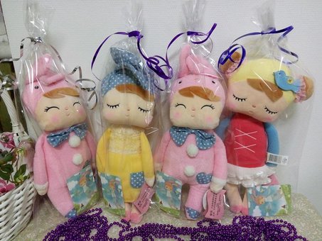 Angela dolls Metoo scops in the Metoodolls online store. Buy at a discount.