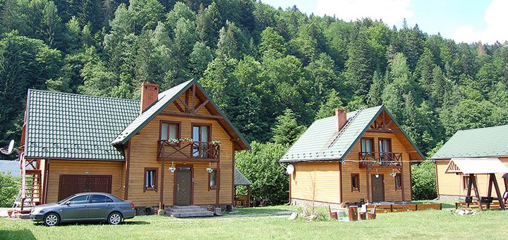 Відпочинок у Карпатах у котеджному комплексі «Моя оселя» в Микуличині. Забронювати котедж по акції