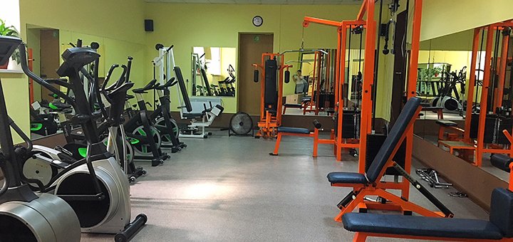 Unlimited workouts in the gym of the fitness club &quot;iron&quot; in kiev on poznyaki