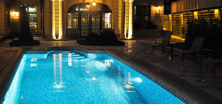 Discounts for rest in the hotel seven seas in odessa8