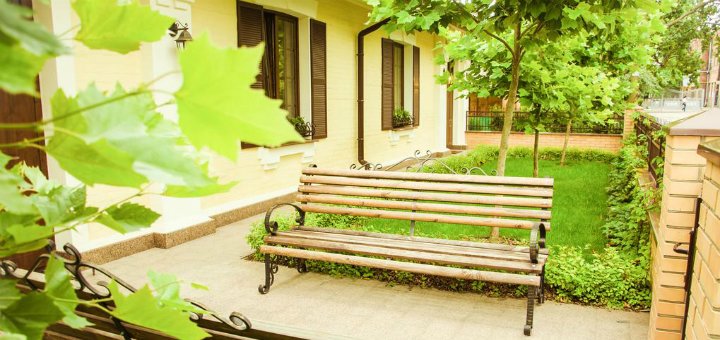 Discounts hostel &quot;petrani central&quot;