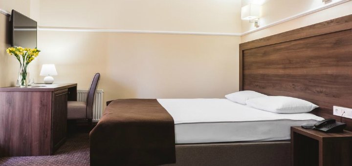Low prices &quot;potemkinn hotel&quot;