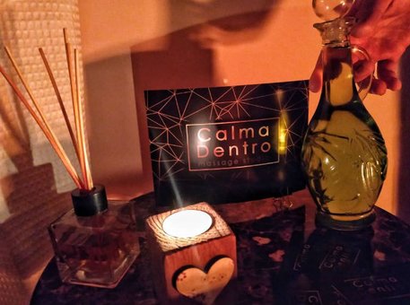 «Calma Dentro» – масаж у студії у Києві. Робіть за акцією.