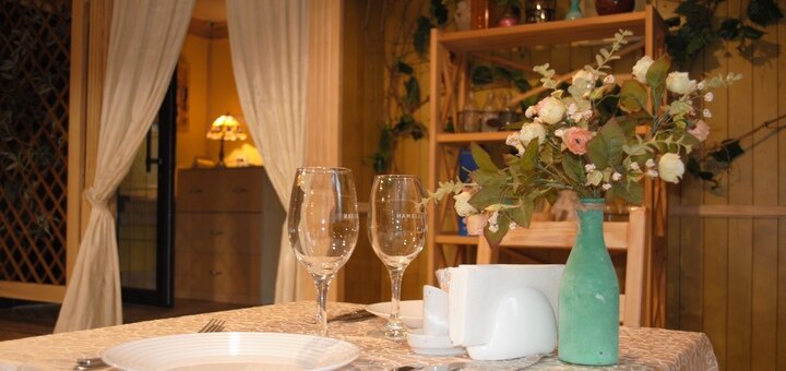 Ресторан итальянской кухни «Trattoria Dovganini» в Киеве. Забронировать столик бесплатно.