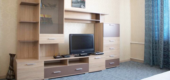 Апартаменти 2rooms standart apt on sobornius 153 з видом на місто розташовані в запоріжжі.