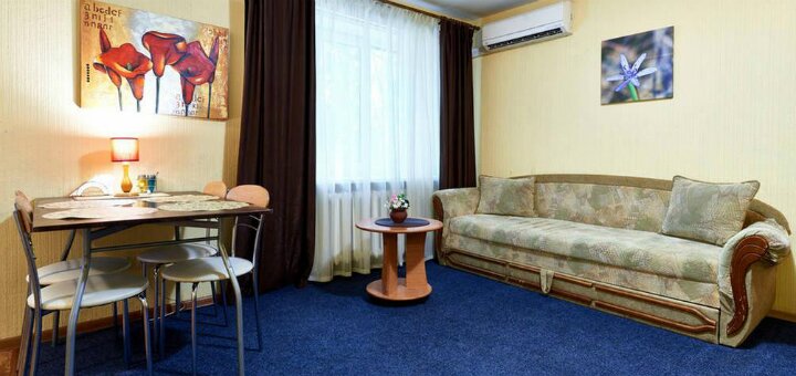 Низькі ціни «home hotel apartments in pecherskiy area»