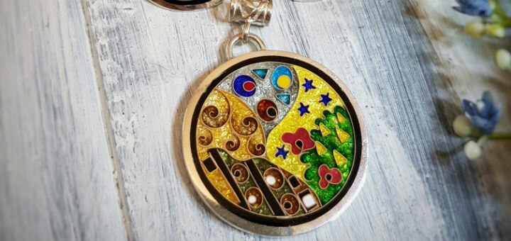 «Annamel» – драгоценные украшения handmade в Запорожье. Заказывайте кулоны и кольца из серебра и горячей эмали по акции.