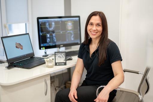 «Tvoy Stomatolog» - клініка в Києві. Лікарі стоматологічної клініки «Твій-Стоматолог» в Києві. Встановлюйте брекети за акцією.