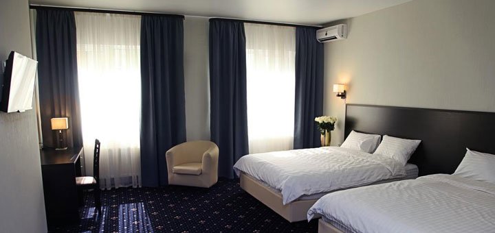 Room at the irisHotel in Kiev. Book a room at a discount. Hotel in the center of Kiev.