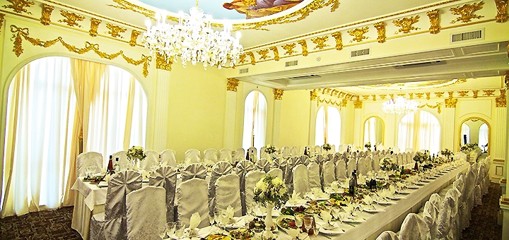 Room at the Lavilia hotel in Kiev. Book a room with a discount. Cheap hotels in Kiev.