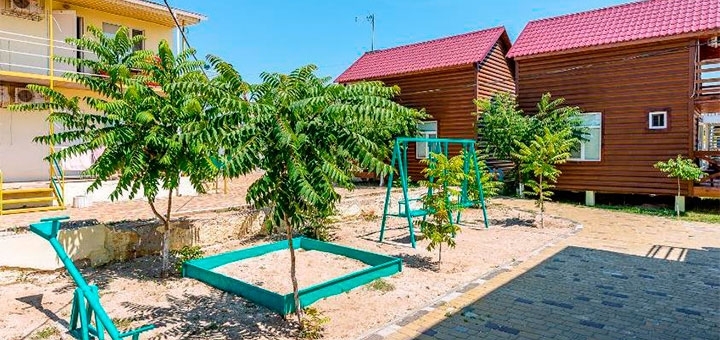 База отдыха «Золотое Руно». Недорогой отдых на Азовском море.