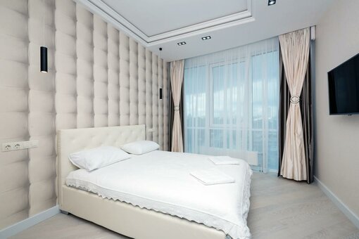 Знижка на оренду апартаментів в києві від black &amp; white apartment in smart plaza