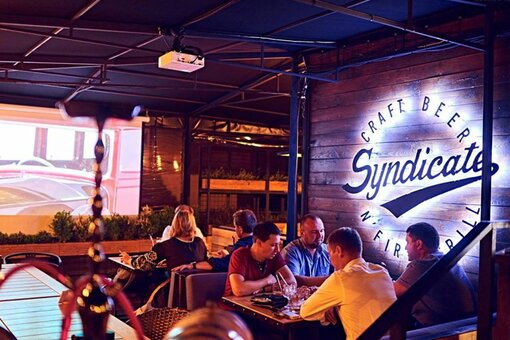Promotions restaurant-brewery &quot;syndicate beer &amp; grill&quot;