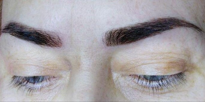 Перманентный макияж бровей в студии «CandyPermanent» в Киеве. Записаться по акции.