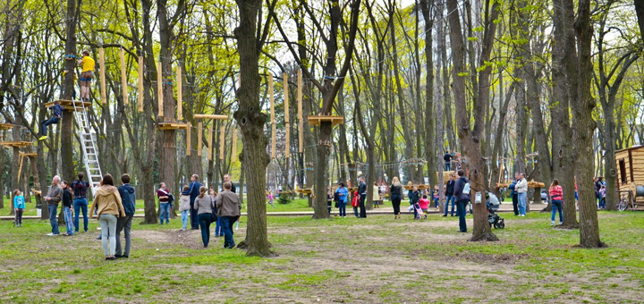Мотузковий парк в Дніпрі «Лінь в пень». Знижки в веровочном парку «Лінь в пень»