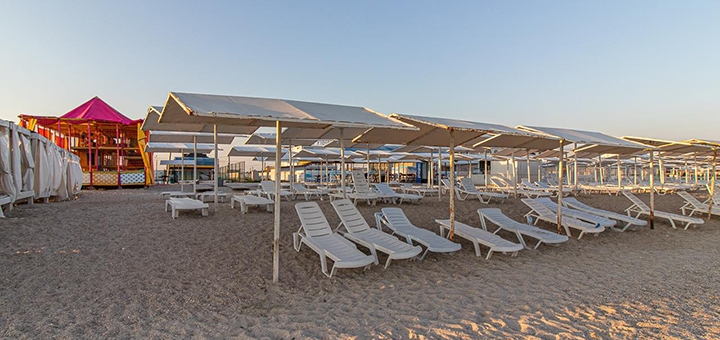 Discounts for rest in the pension Fortetsa in Zhelezny Port10