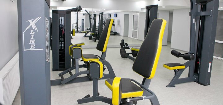 Тренажерный зал в спорт-клубе «Fitness House» в Виннице. Покупайте абонементы в тренажерный по акции.
