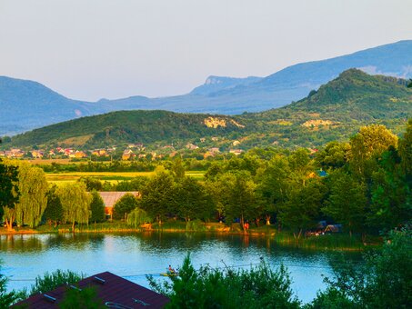 Discounts and promotions for hotel vacations. Book at a discount7
