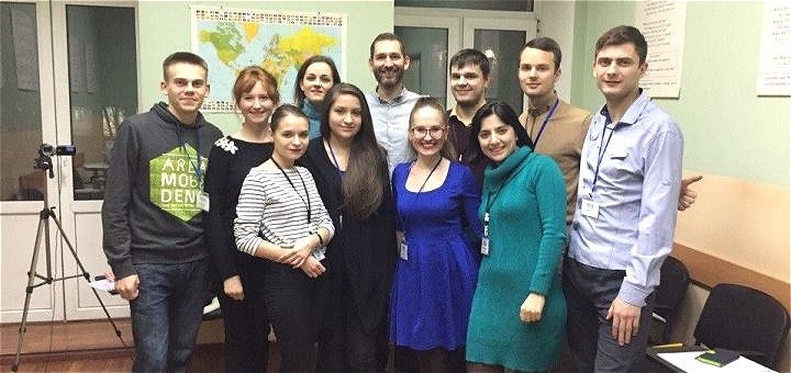 Школа іноземних мов Smile School у Києві. Знижки