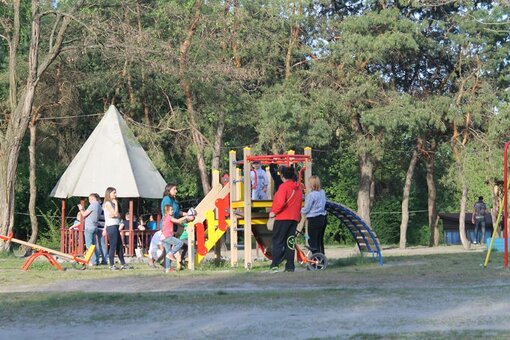 Парк Алексеевский лугопарк в Харькове. Отдыхайте по сертификату