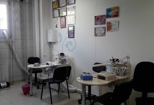 Татуаж губ в технике акварель в салоне красоты BeautyArt Полтава. Записаться на татуаж губ в технике акварель по акции
