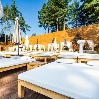 Ресторан queen country club в козині 9