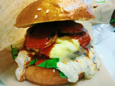 Low prices gastronomic bar &quot;heavy burge&quot;
