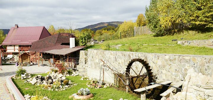 Discounts for holidays in the estate Bilya Strumka14