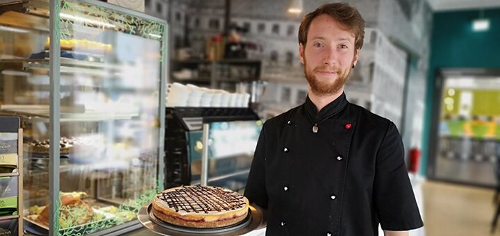 «Campus Cafe Salomon» - Ресторан в Киеве. Заказывай ужин по скидке.2