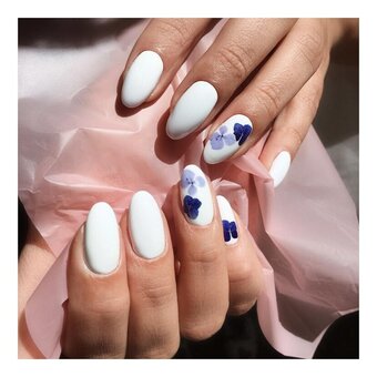 Акции и Скидки в студии маникюра Kiskis Nails