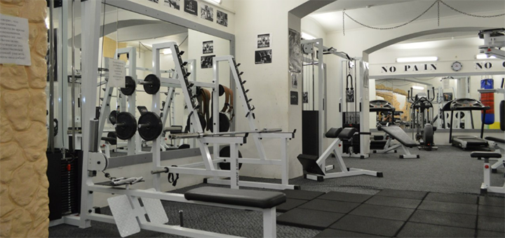 «MUSCLE HOUSE» - Фитнес центр в Черновцах. Записывайся по скидке.