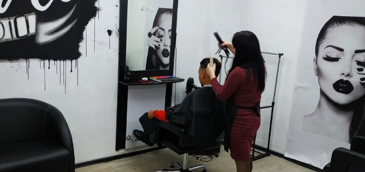 Special offers at elegance beauty