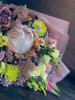 Flower shop &quot;ufl&quot; on arkhipenka