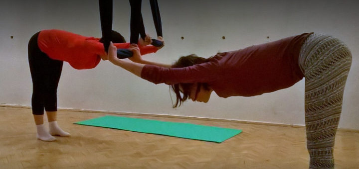 Do yoga at lviv at the yoga center