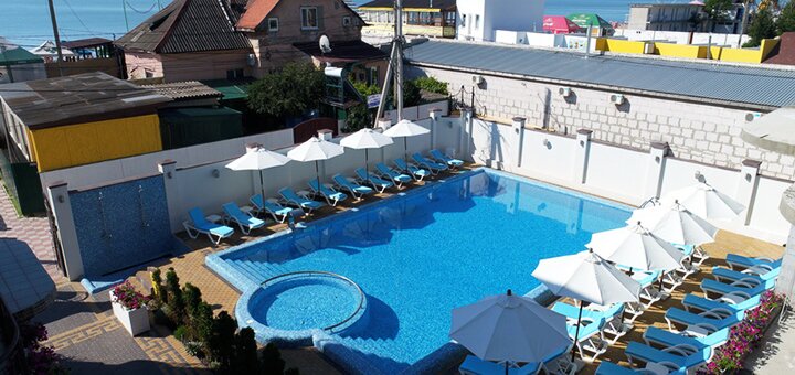 Discounts for holidays at the Grand More hotel in Zatoka9