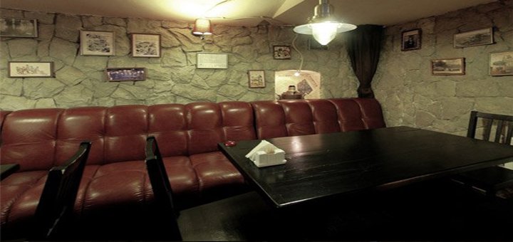 Віскі-паб 4Friends Whiskey Pub (Фофрендс Виски-паб)