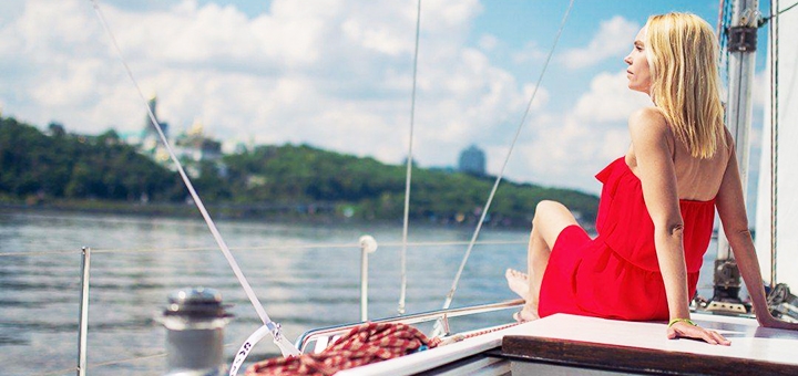 Walks on the yacht la vita yachting in kiev. book with promotion 5