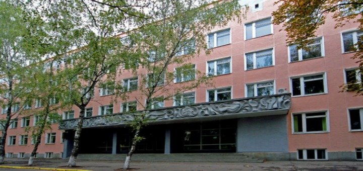 Полтавський національний педагогічний університет надає акції на навчання.