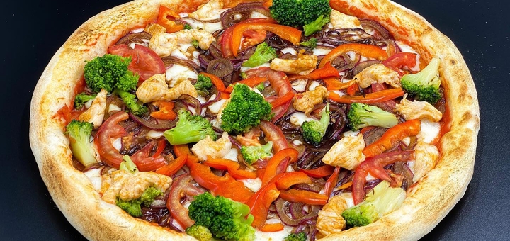 Ресторан японської та італійської кухні SushiPizza by La Spezia в Сумах. недорого