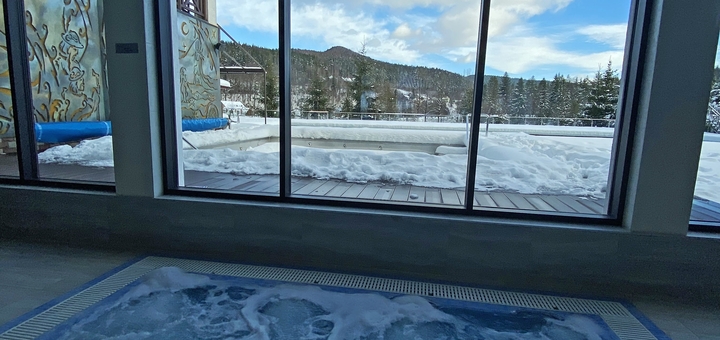 Hotel MORVA Premium Spa Resort in Yaremche. Book on promotion 2